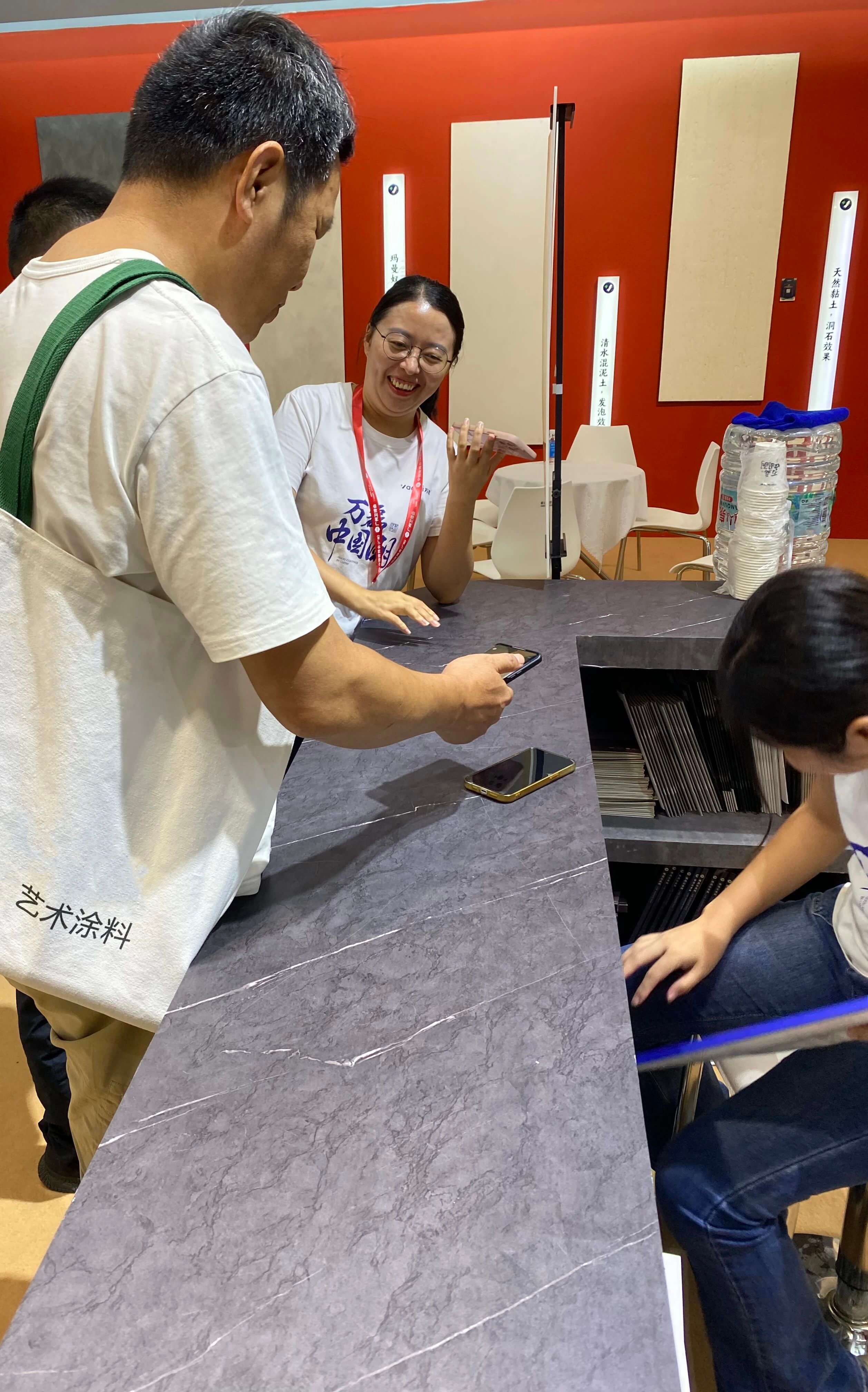 最“省”新品呈現(xiàn)！萬磊涂料國潮館實力吸睛！