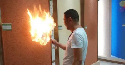 萬磊水性硅藻泥是否經(jīng)得起考驗？新浪第一手測評結(jié)果曝光！